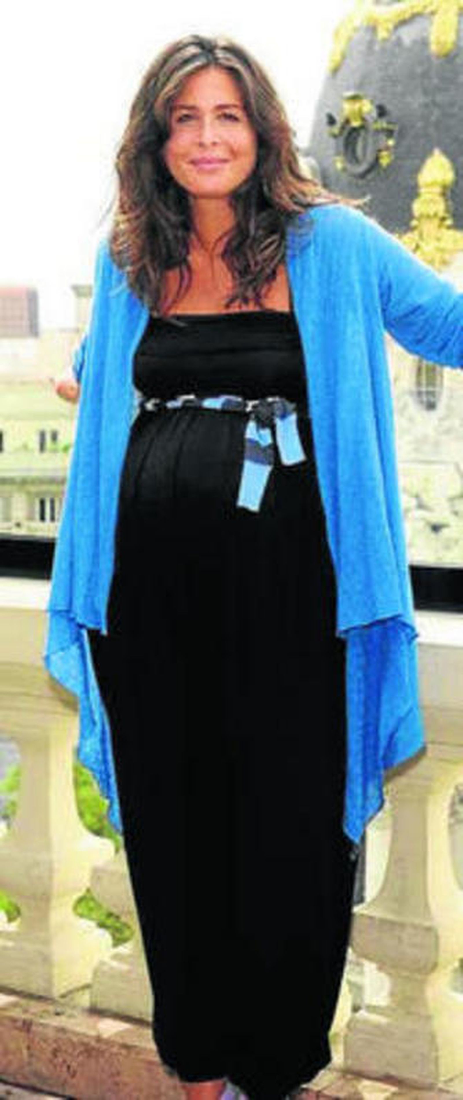 Nuria Roca da a luz a una niña, a la que llamará Olivia