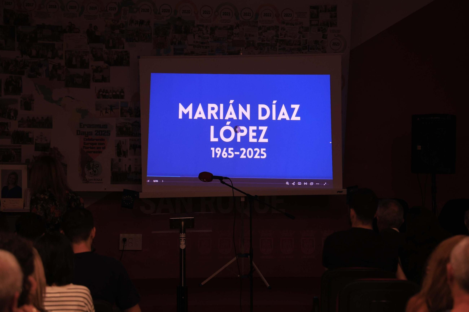 Las fotos del homenaje póstumo a Marian Díaz, directora de la Escuela Oficial de Idiomas de San Roque