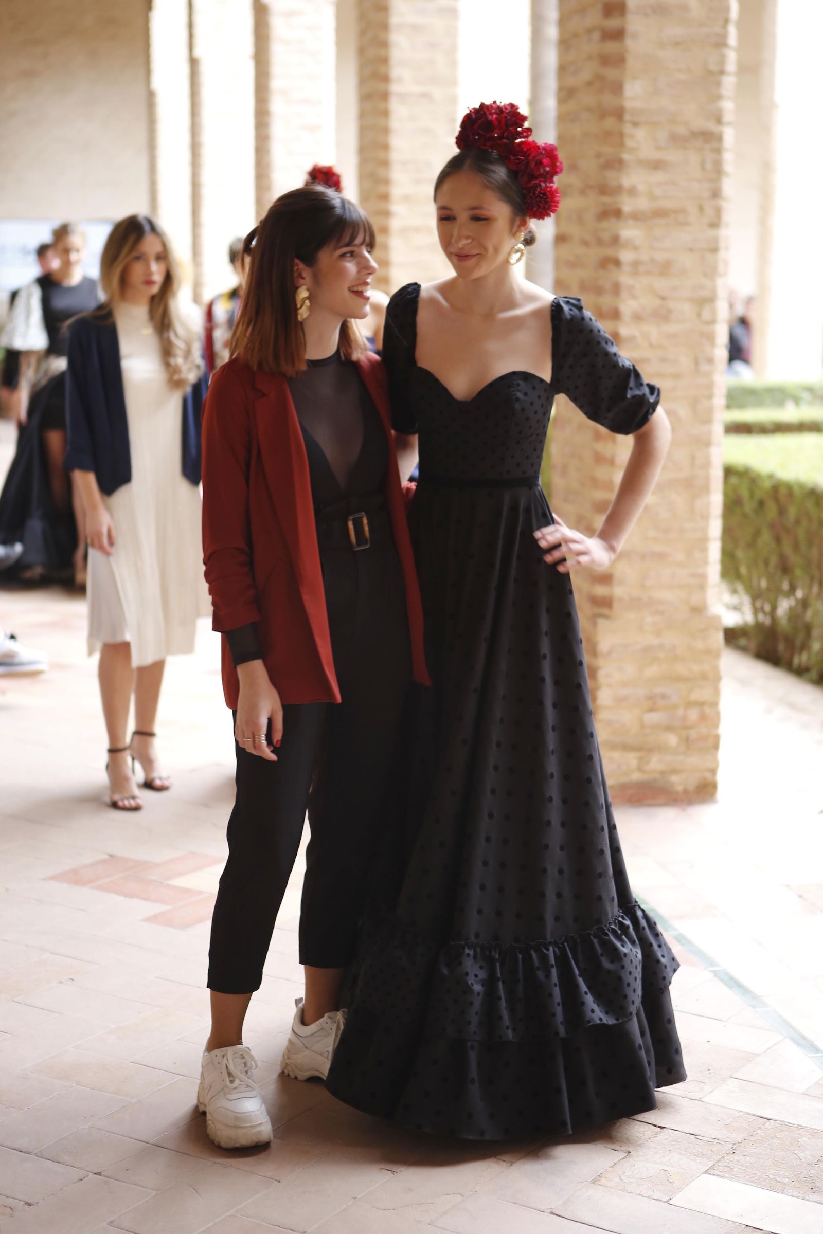 Pasarela Wappíssima 2019, el cuarto desfile colectivo de alumnos de ESSDM en imágenes. Carmen del Toro junto a su diseño.