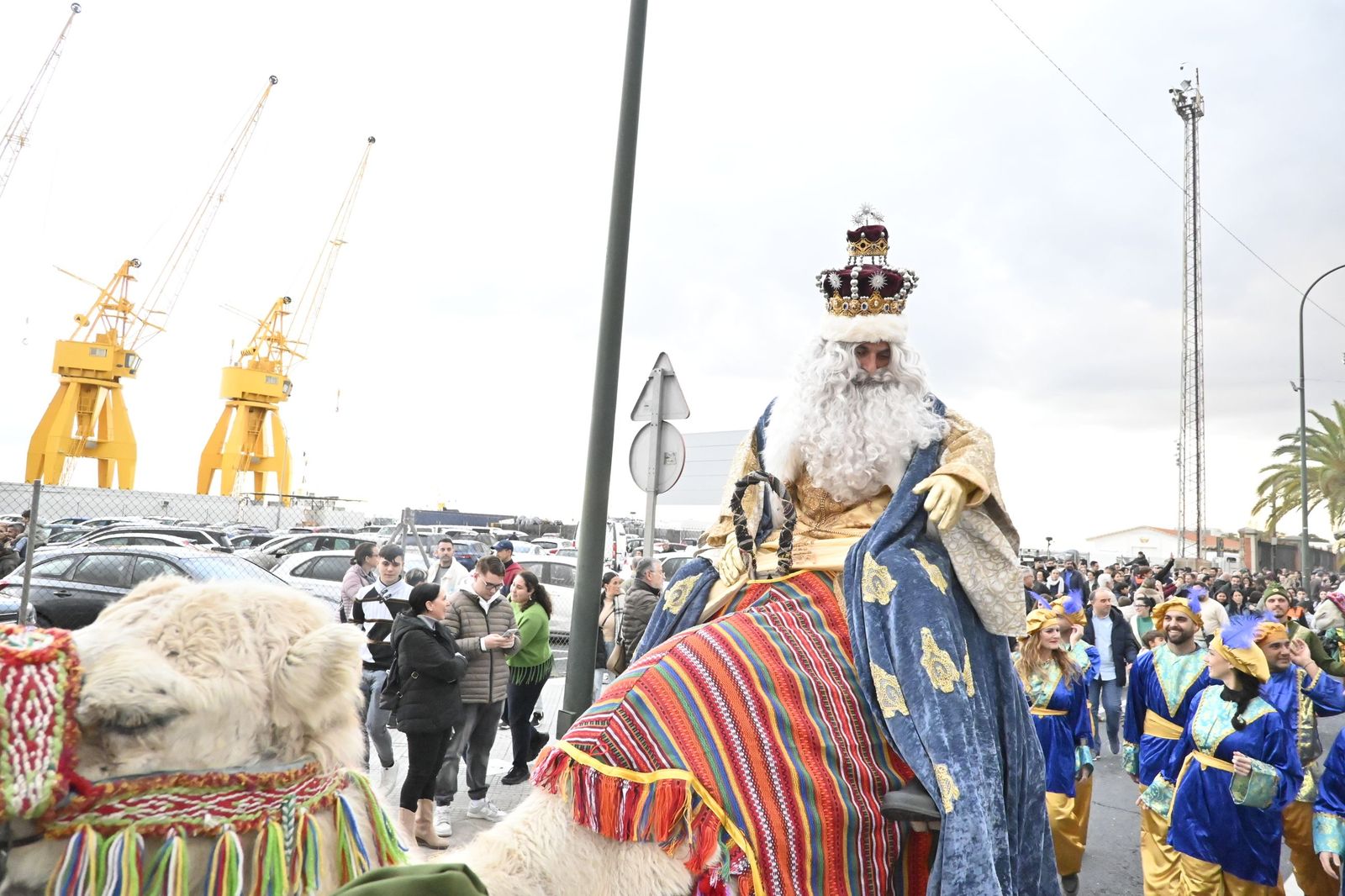 Las mejores fotografías de la llegada de los Reyes Magos a Huelva