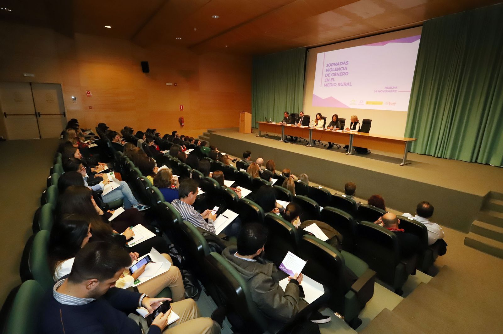 Imágenes de las jornadas " Violencia de Género en el mundo rural"