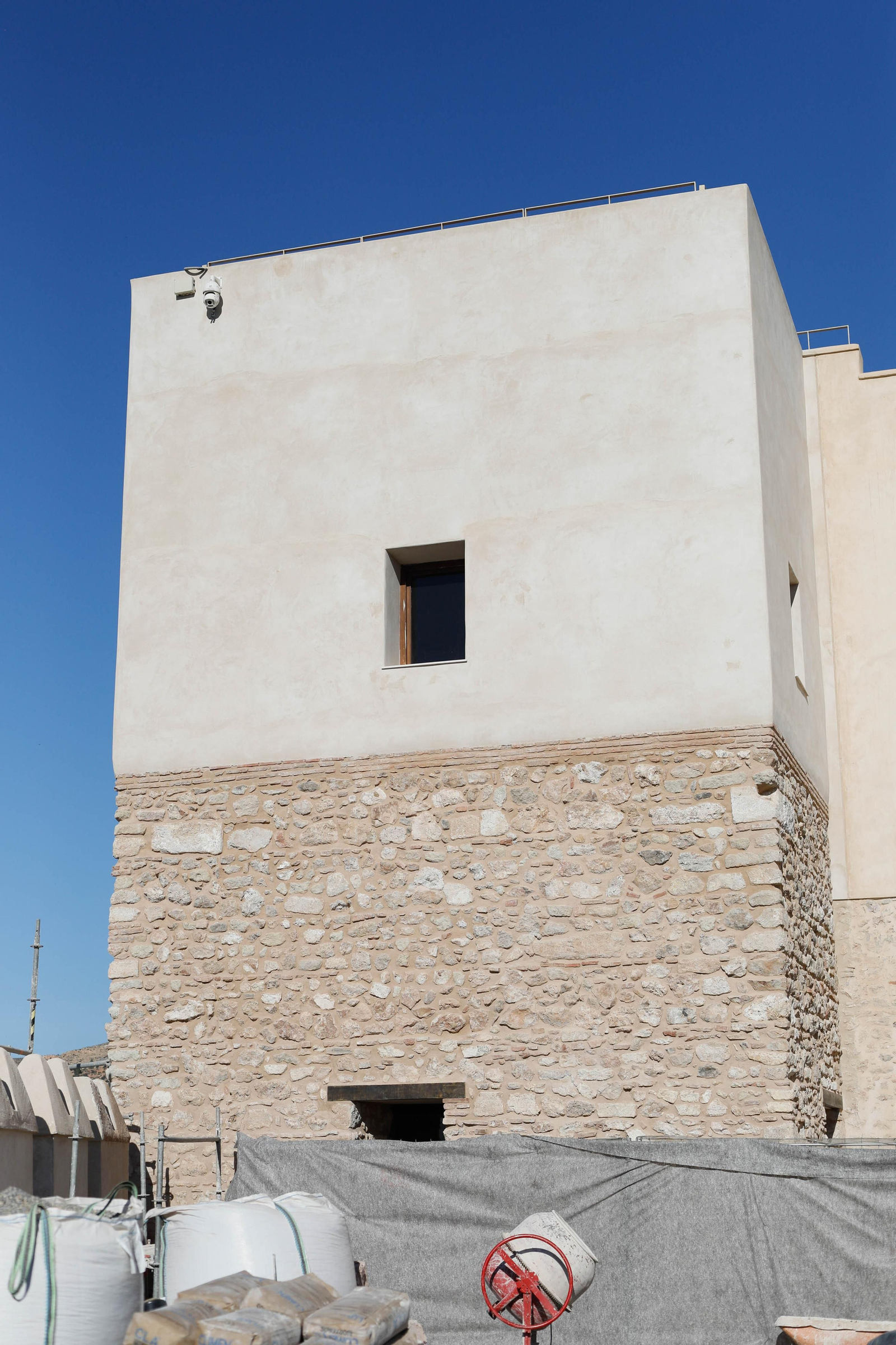 Restauración torre Sur Alcazaba