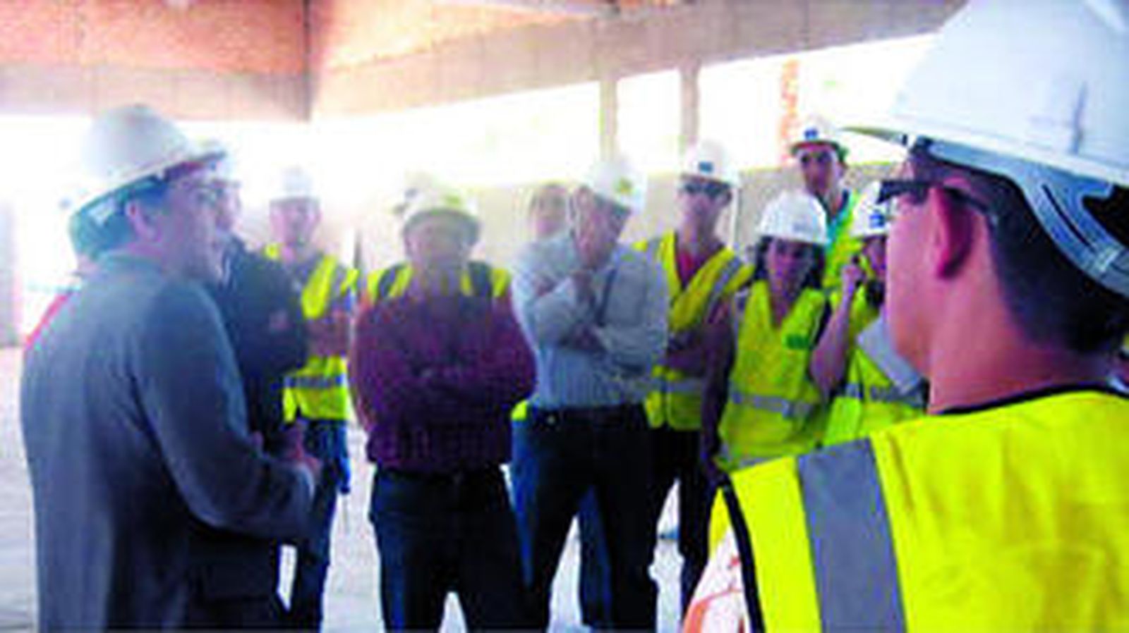 El aeropuerto registra un 32% menos de viajeros en lo que va de año