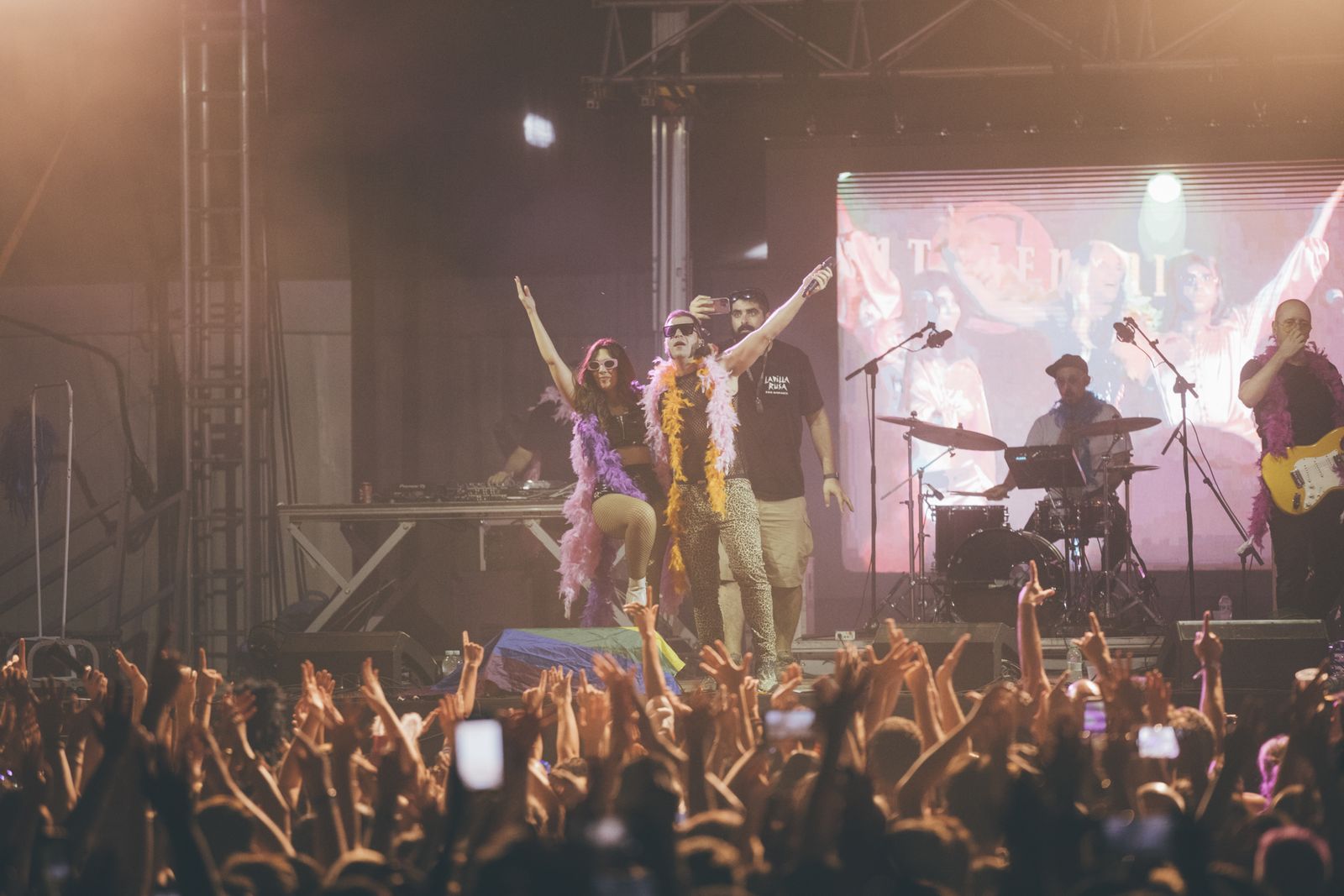 Colombinas 2022: Imágenes del concierto de Ladilla Rusa