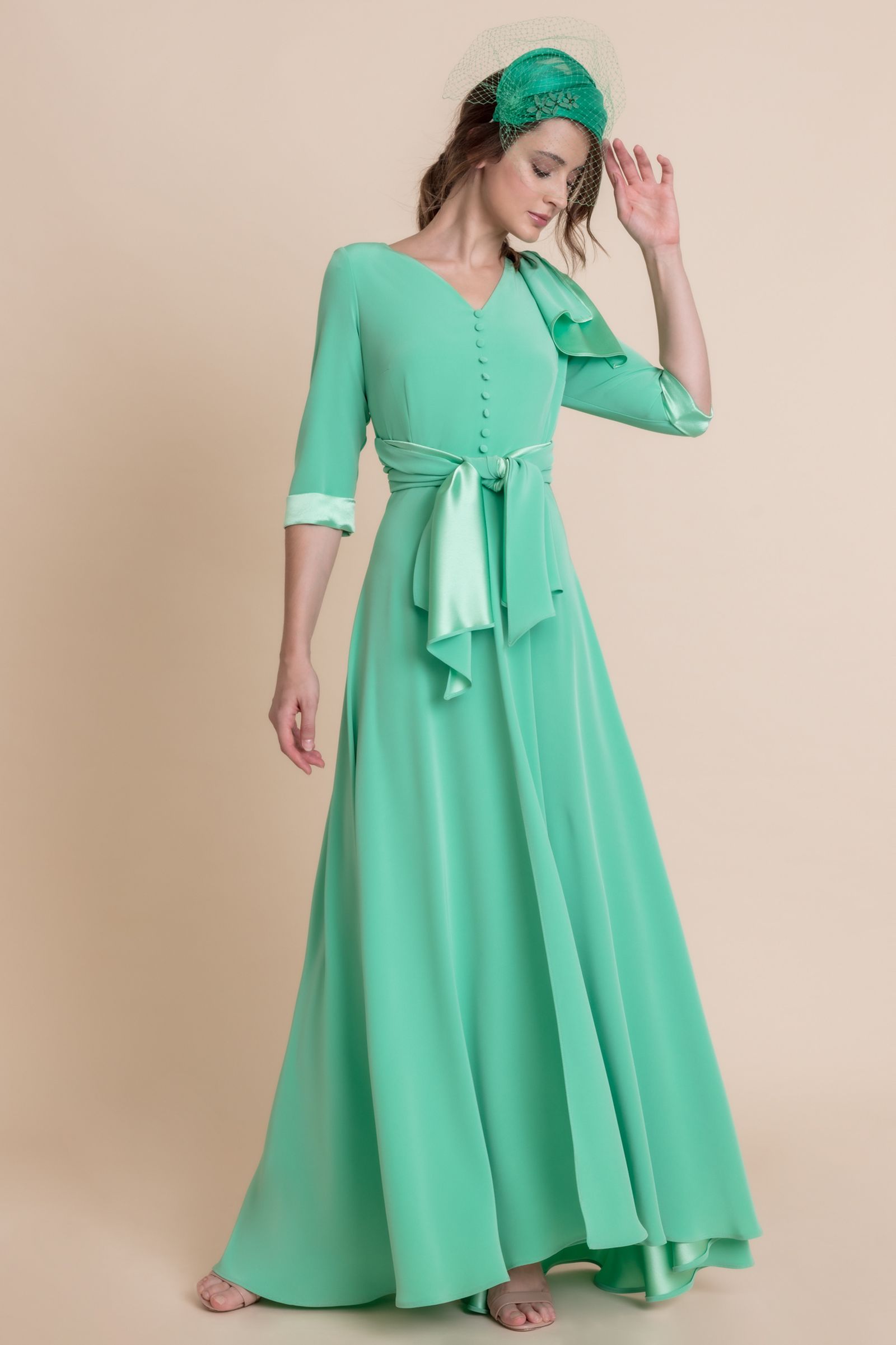 En imágenes, diez propuestas de la diseñadora Matilde Cano para las madrinas de 2023