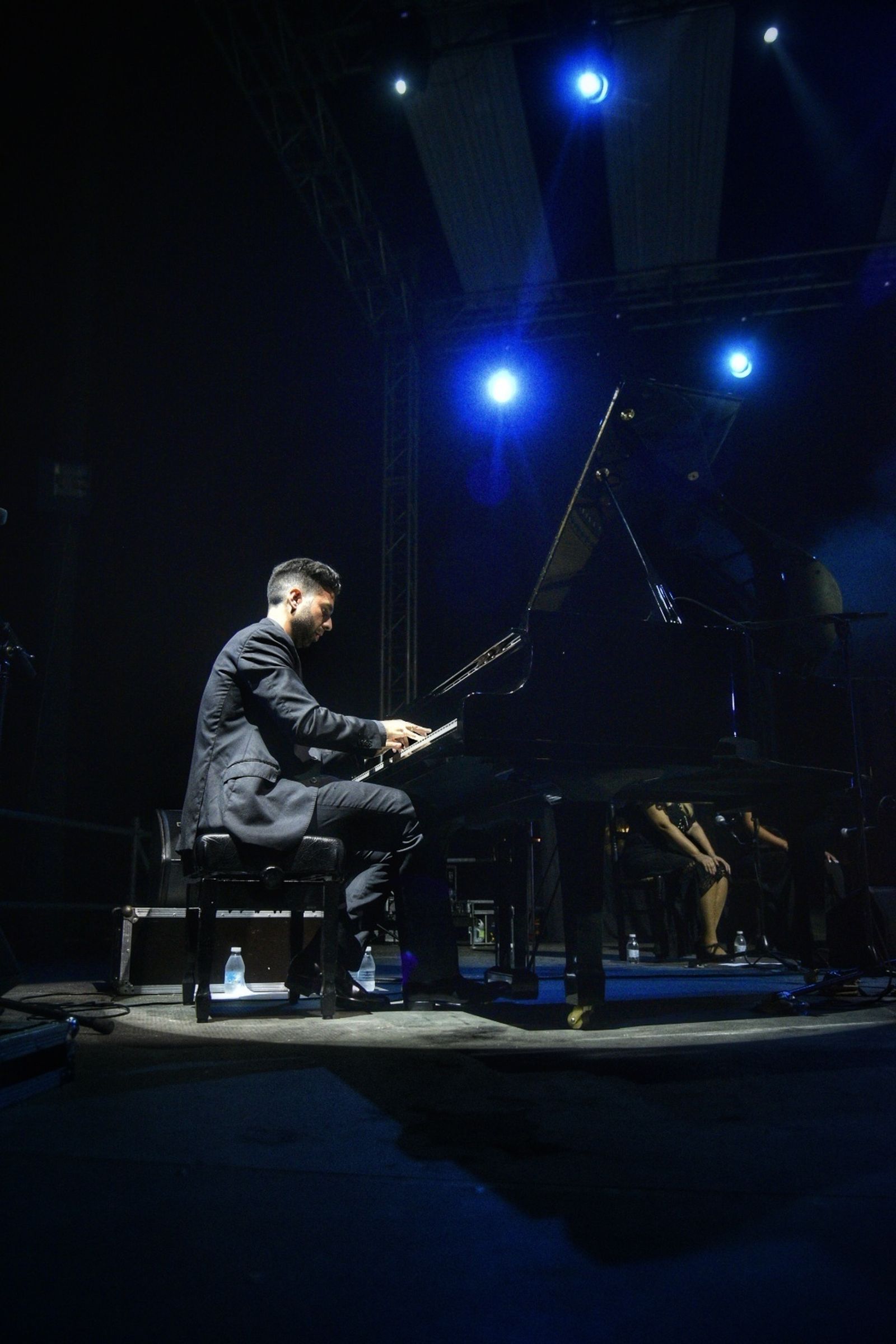 Diego Valdivia en uno de sus espectáculos.