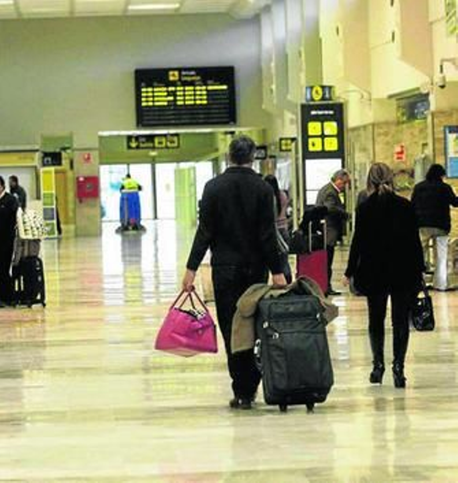 Se espera que el tránsito de viajeros aumente en los próximos meses.