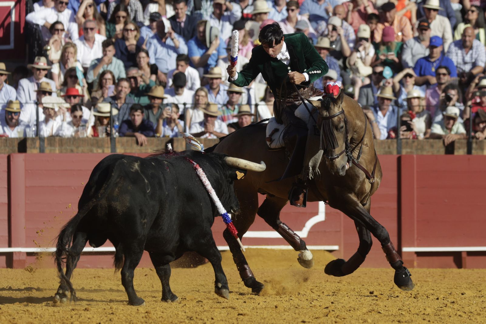 Imágenes de la corrida de rejones en la Maestranza de Sevilla