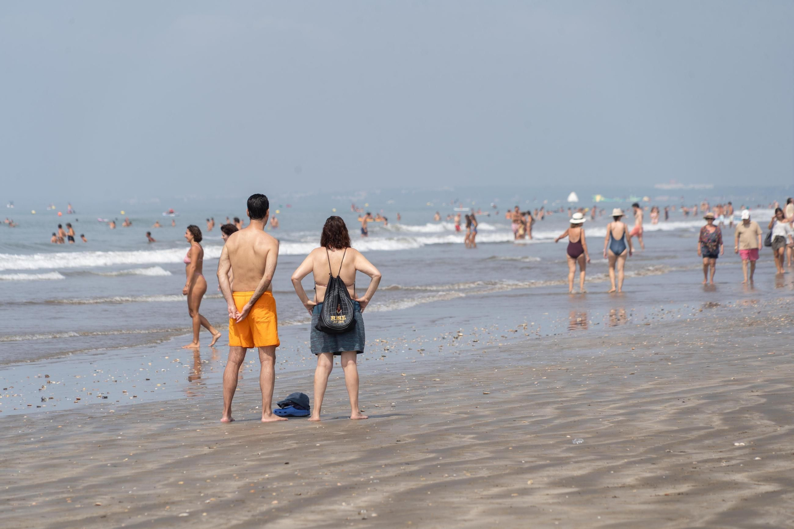 El ambiente de las playas de Huelva el domingo 24 de agosto