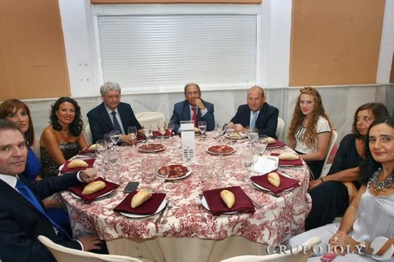 Javier Mateo, Ana Isabel Oria, Priscila Moreno, Francisco Revuelta, Rafael Ávila, Pedro Roldán, María Roldán, Puri González y Asunción Grávalos.

Foto: Alberto Dominguez/ Paqui Segarra