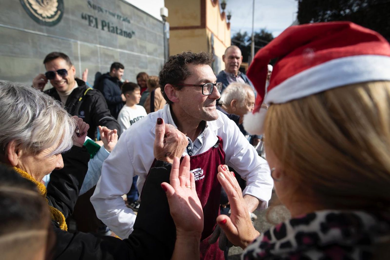 Las imágenes de la euforia en Santa Fe tras los 25 millones que deja la Lotería de Navidad