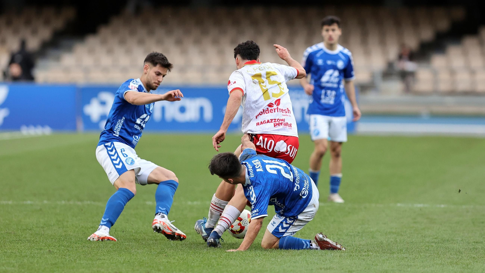 Imágenes del Xerez DFC contra el Club Atlético Antoniano en Chapín