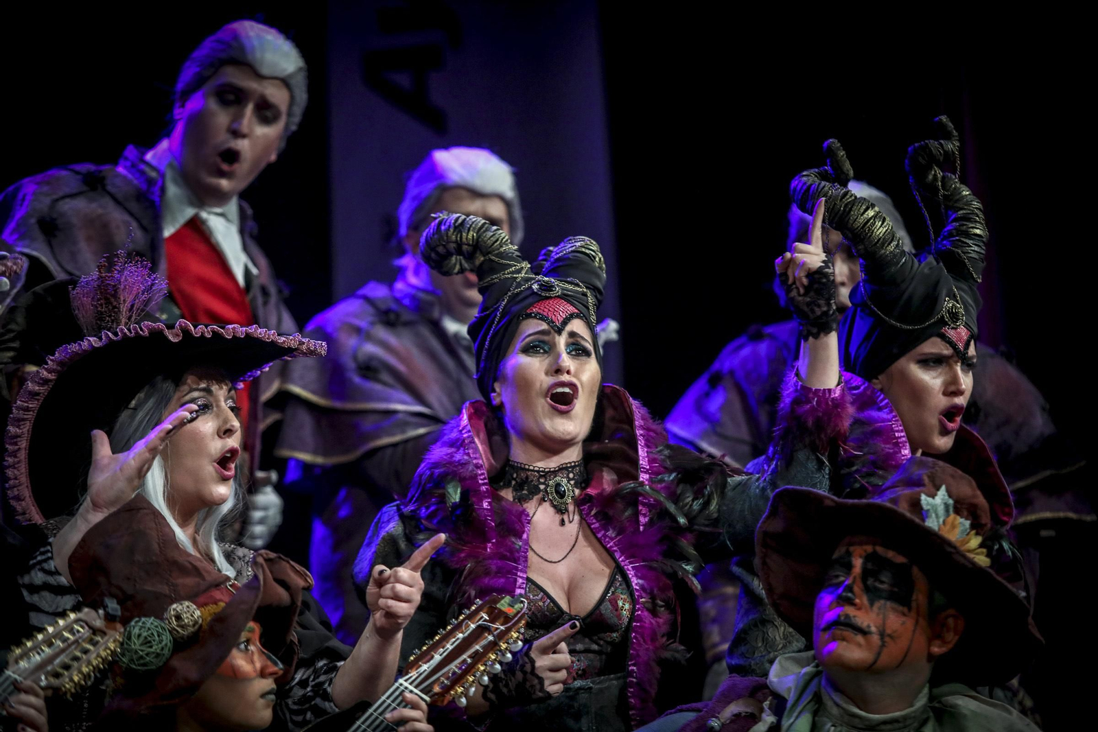 Coro Al sonar las doce