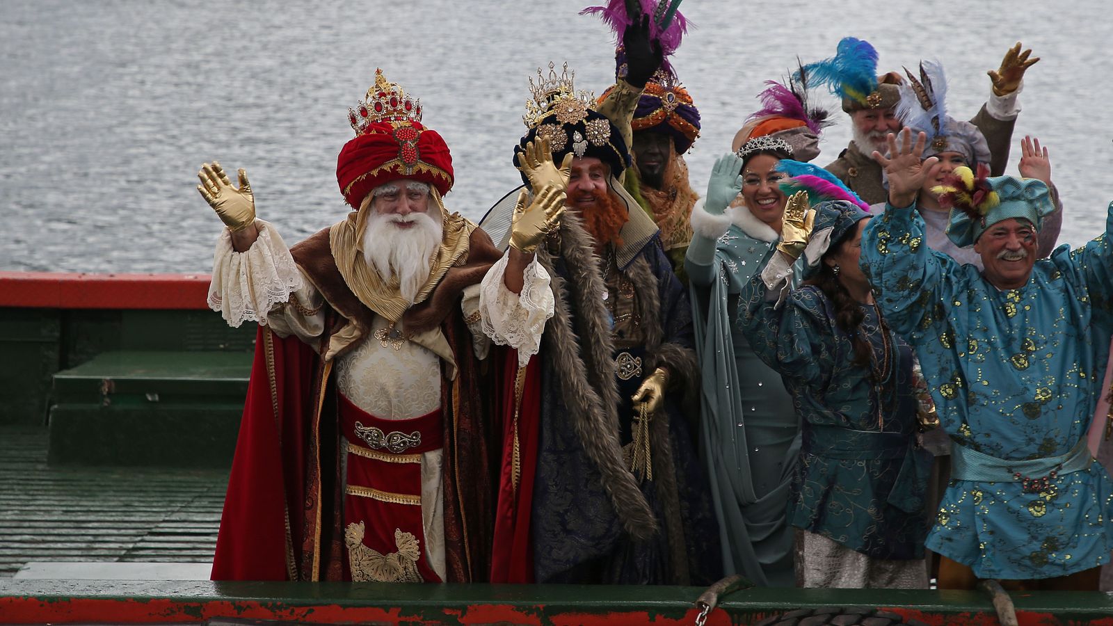 Fotos del arrastre de latas en Algeciras