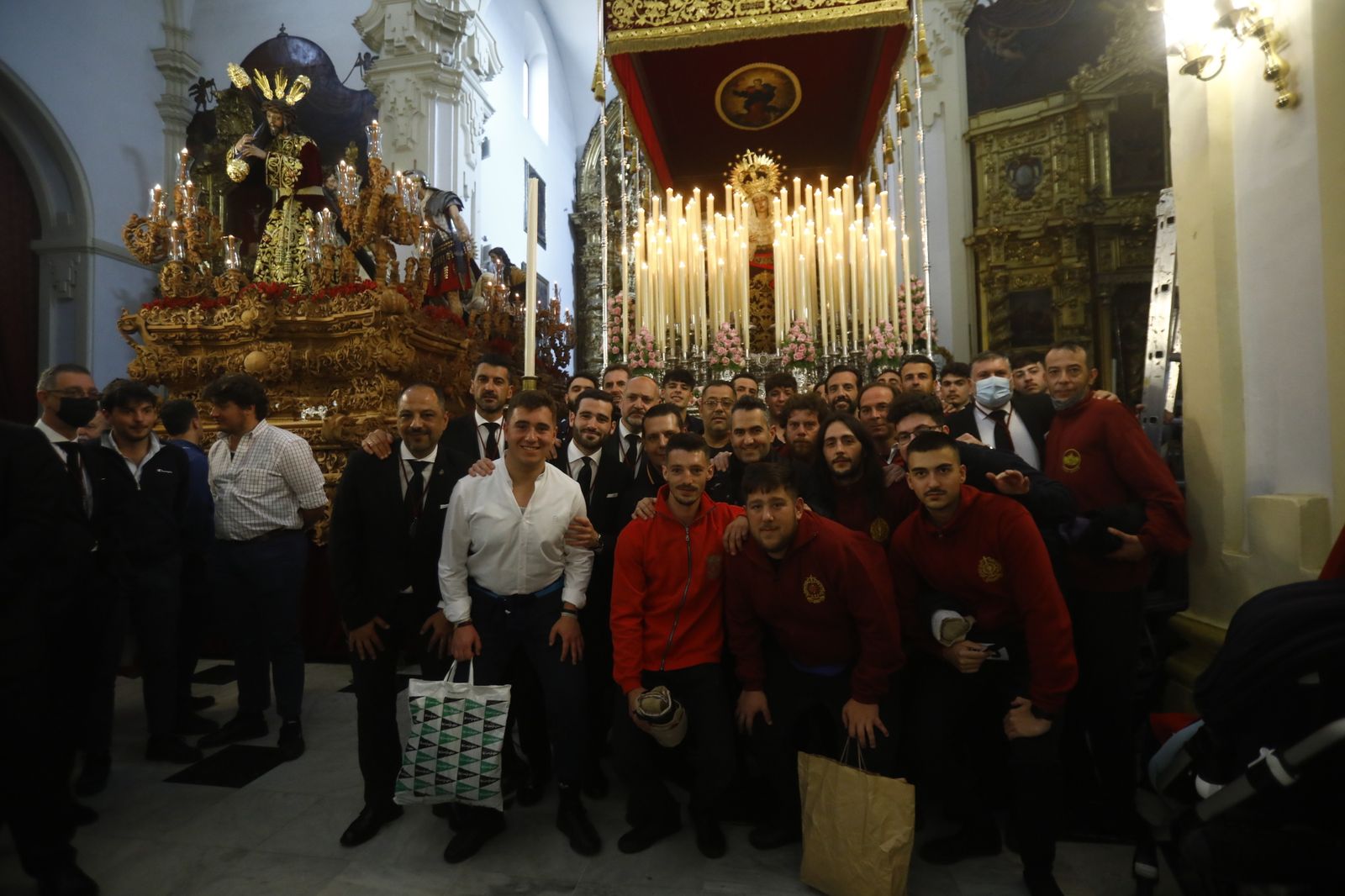 El Buen Suceso suspende su procesión del Martes Santo, en imágenes
