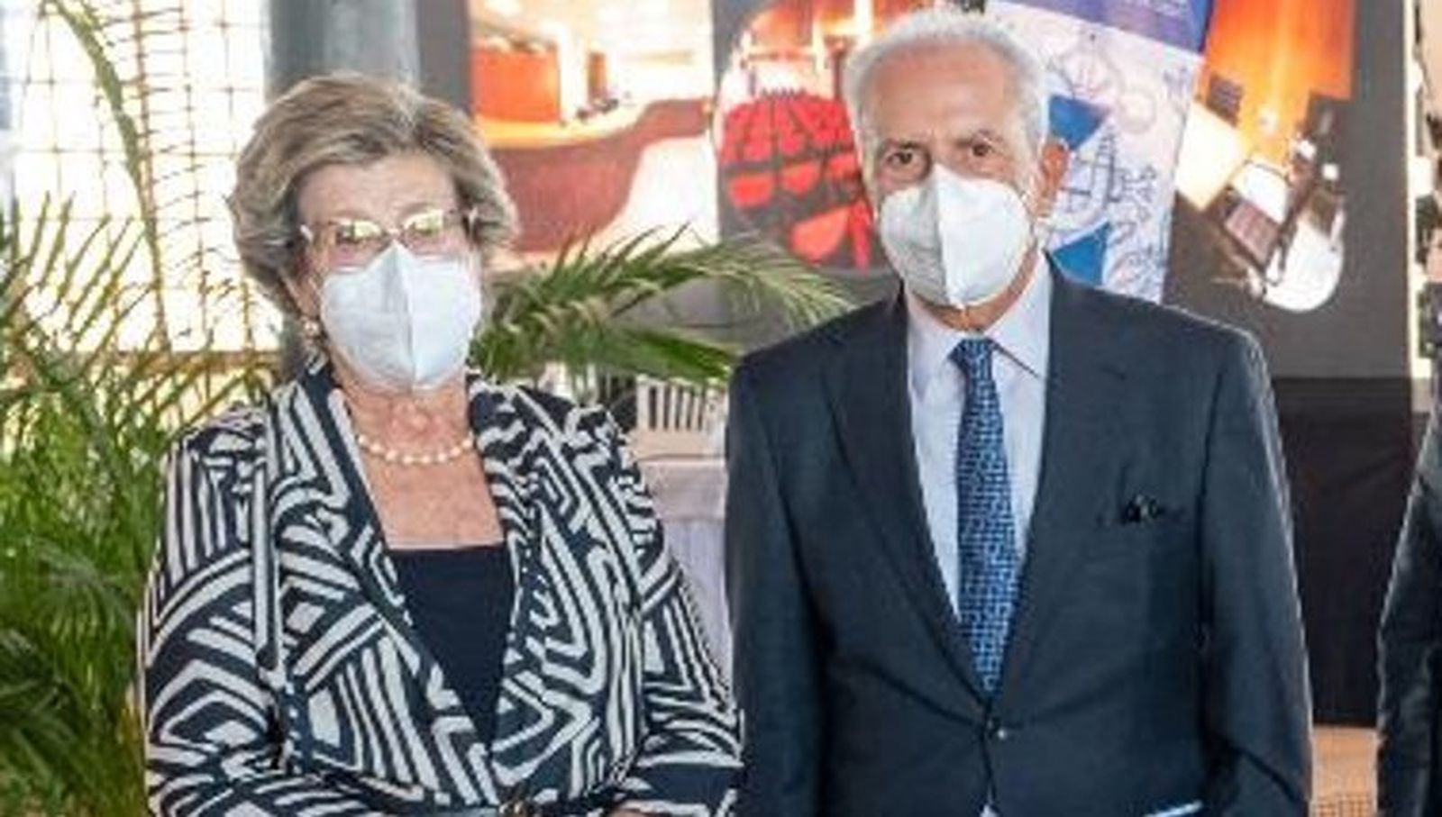 Natividad  y Antonio Martín, durante el acto.