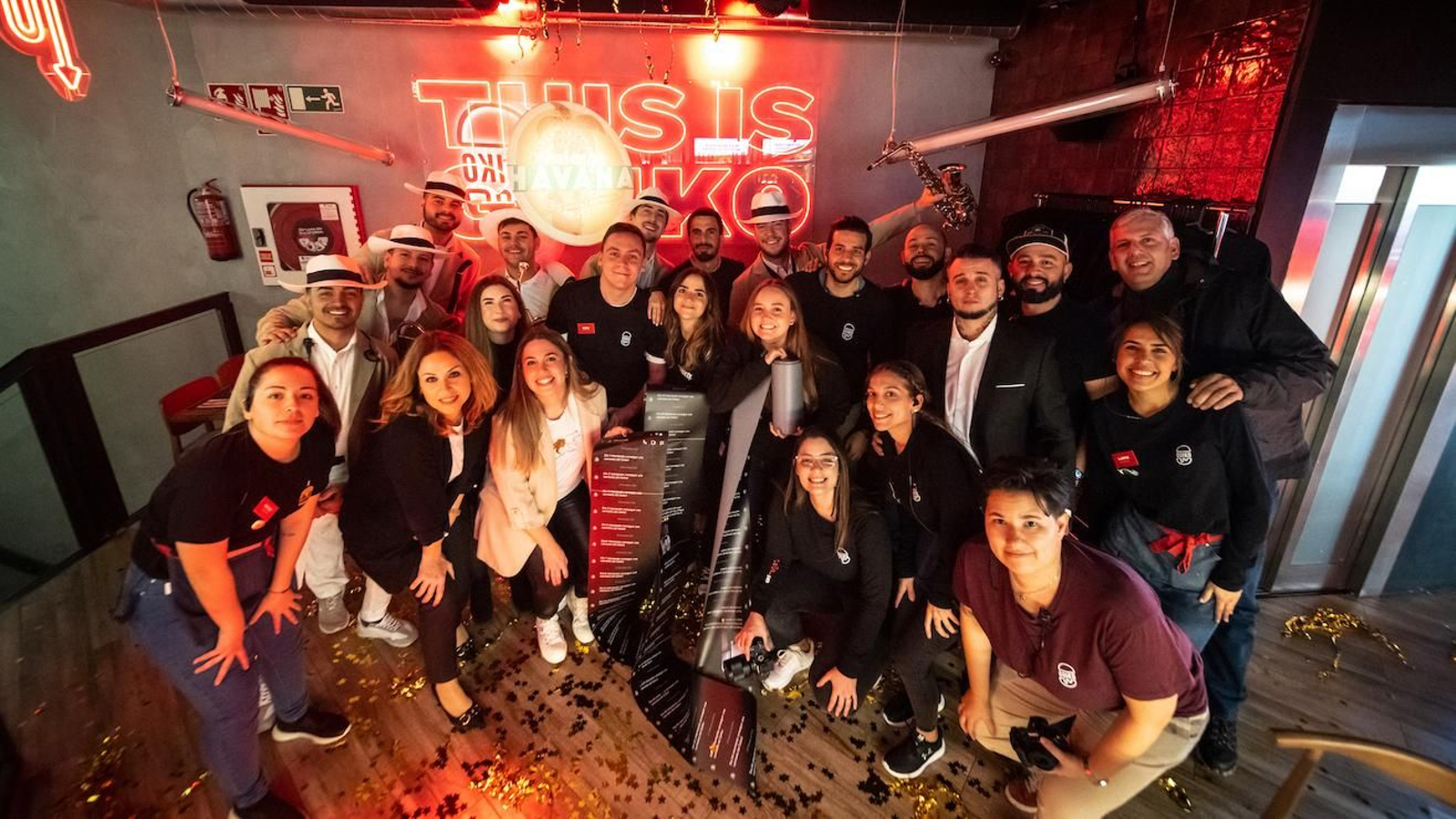 La afición por la hamburguesa de un granadino se ha convertido en todo un reto