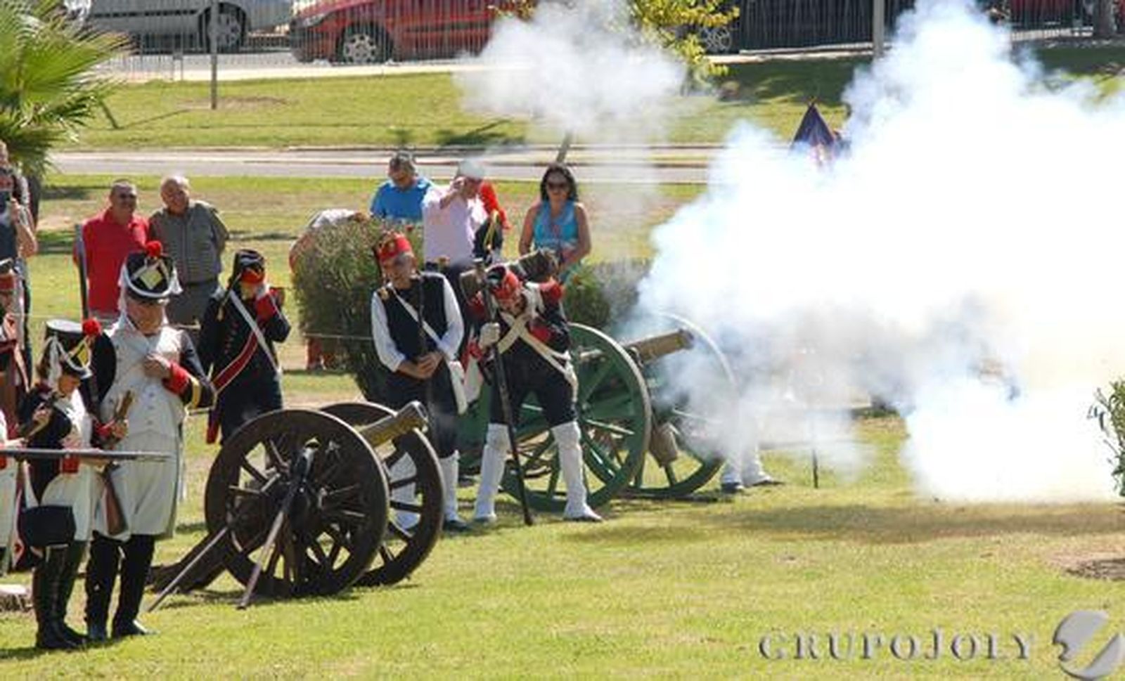 Recreación del juramento de las tropas de la Constitución en marzo de 1810.

Foto: Rioja