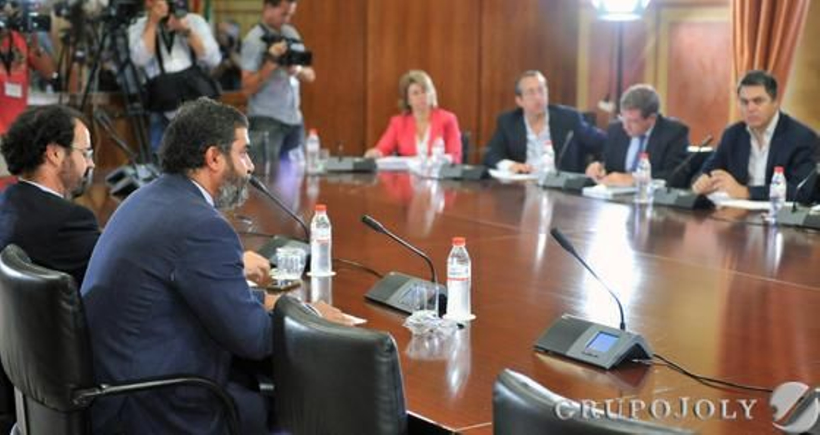 Manuel Diz-Lois durante su comparecencia.

Foto: Juan Carlos Vazquez