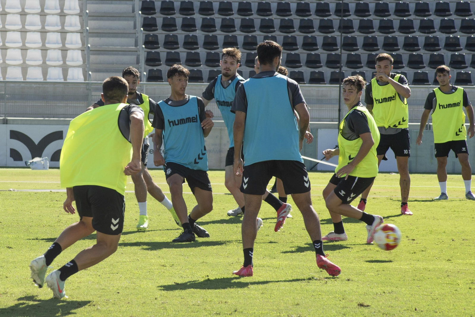 Las fotos del entrenamiento de la Balona del miércoles previo al estreno liguero
