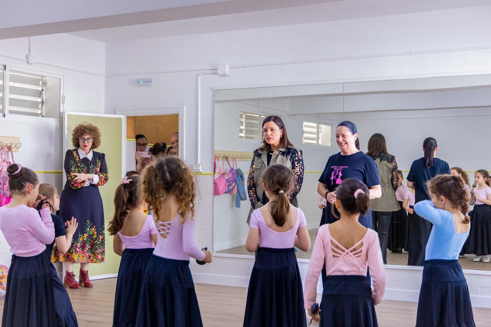 Visita a la nueva sede de la Escuela Municipal de Danza en San Fernando Visita a la nueva sede de la Escuela Municipal de Danza en San Fernando