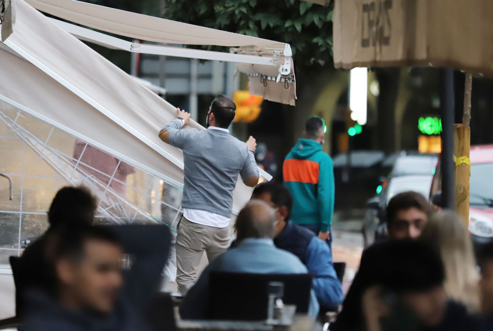 La Policía Local de Huelva controla el cumplimiento de las restricciones anti Covid