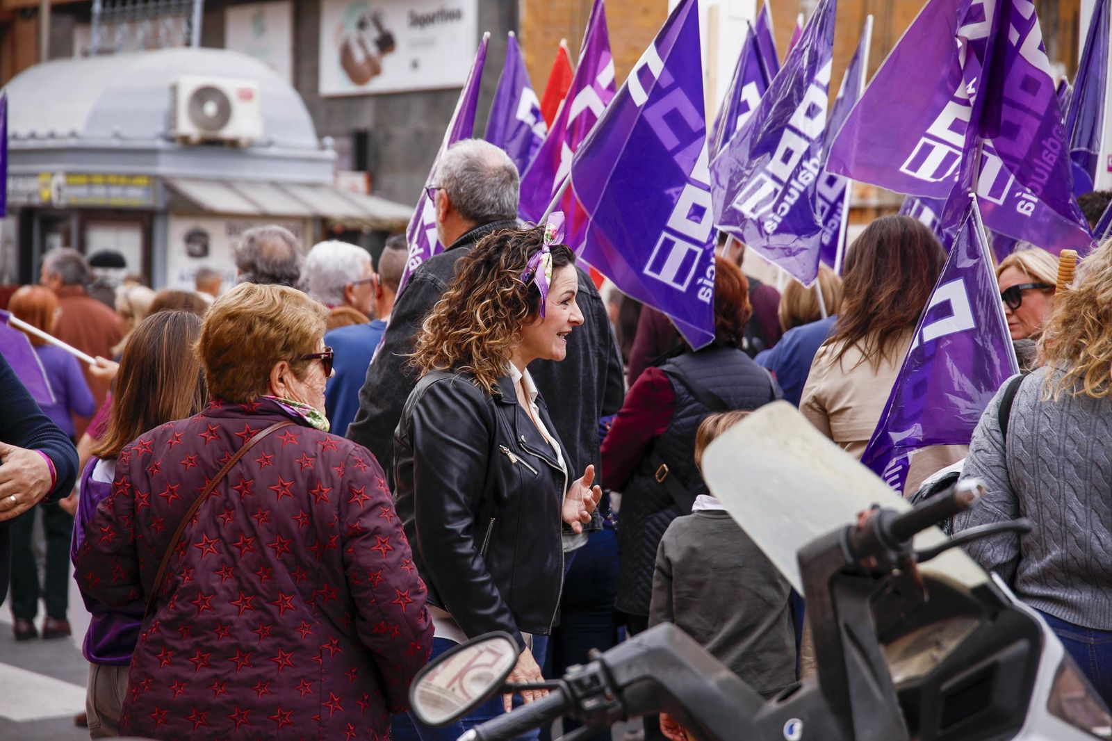 Las imágenes de la manifestación realizada por la Plataforma de Acción Feminista en Almería