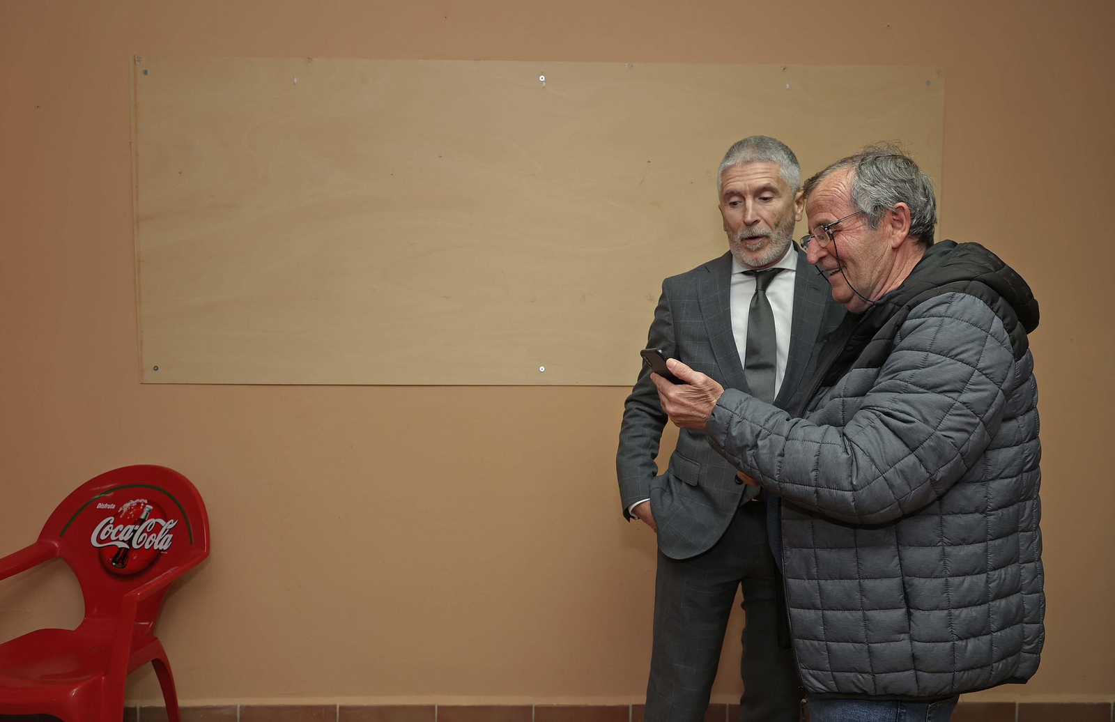 Fotos del encuentro del ministro del Interior, Fernando Grande-Marlaska, con los colectivos antidroga del Campo de Gibraltar en Algeciras