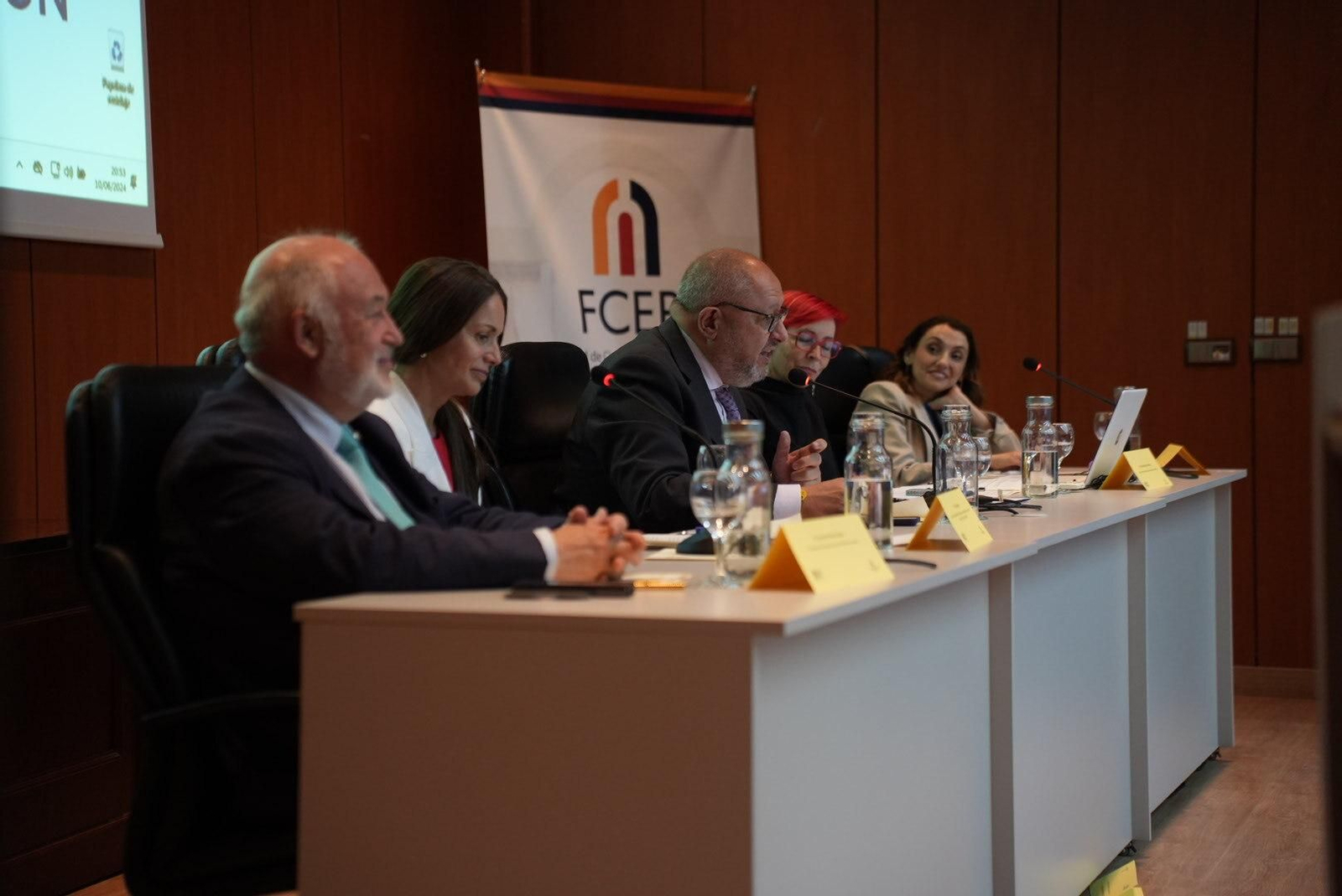 Las imágenes de la graduación de la tercera promoción de UCOIncluye