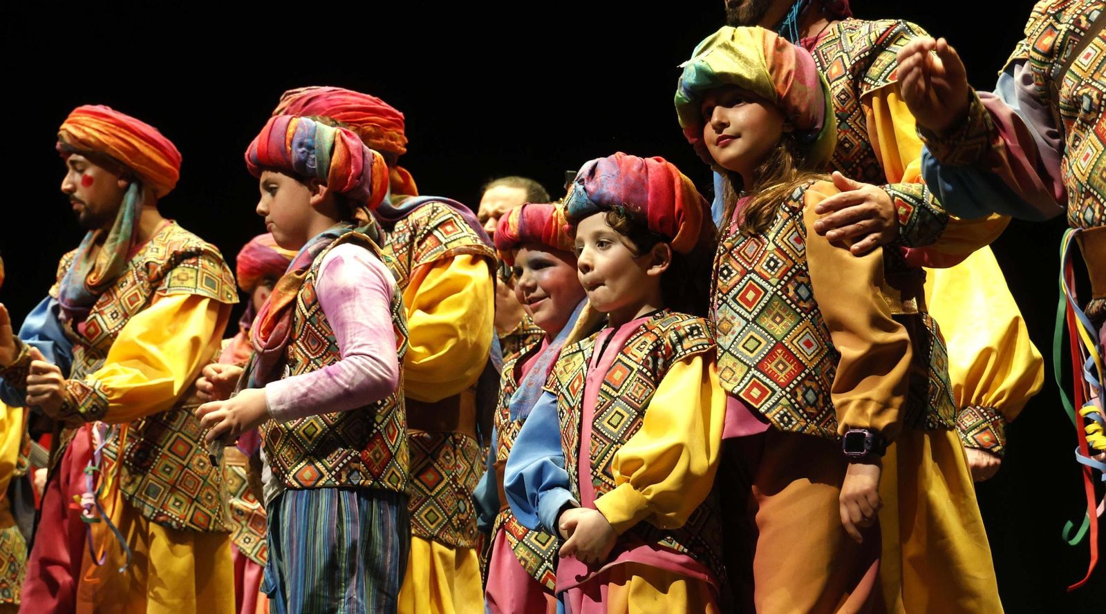 Fotos de las actuaciones del Carnaval de La Línea en el Palacio de Congresos