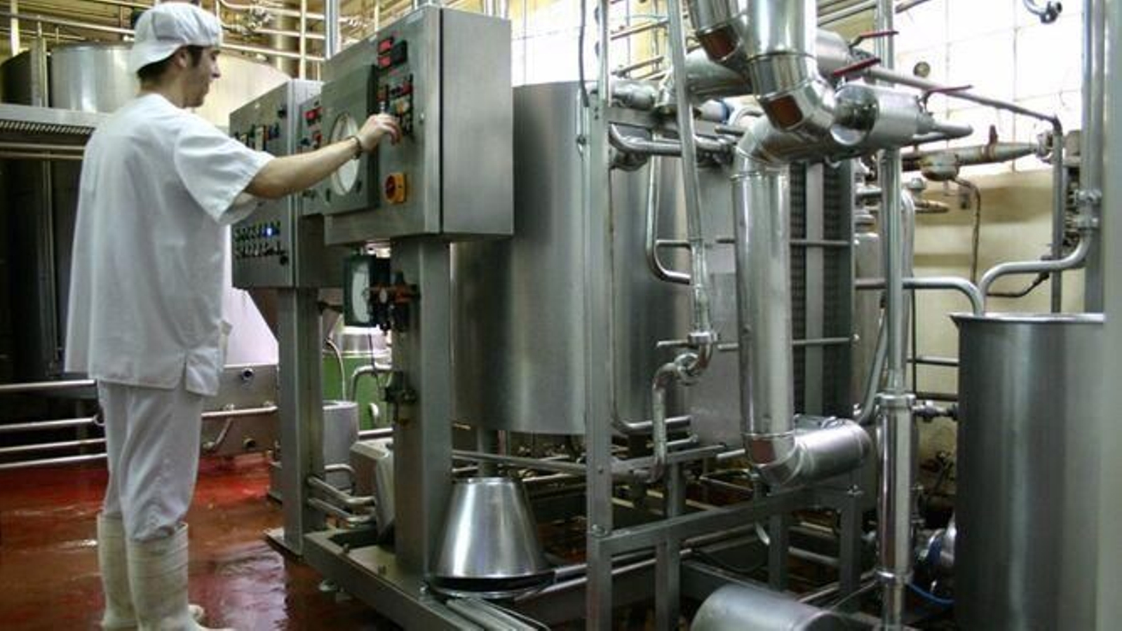 Trabajador en una fábrica.