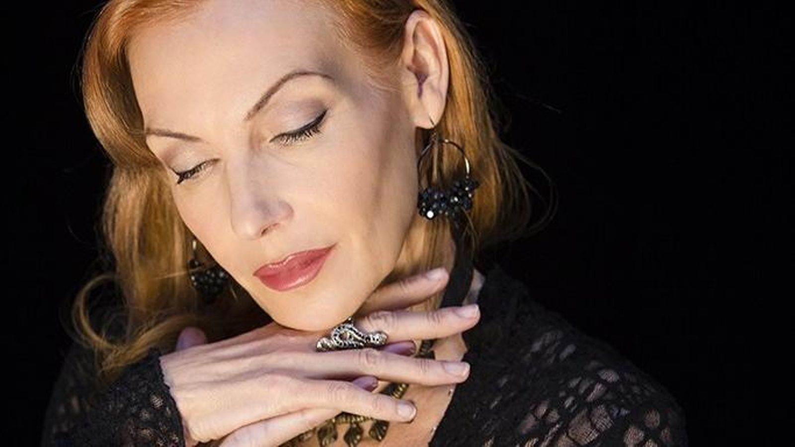 Ute Lemper nos encandilará con su voz.
