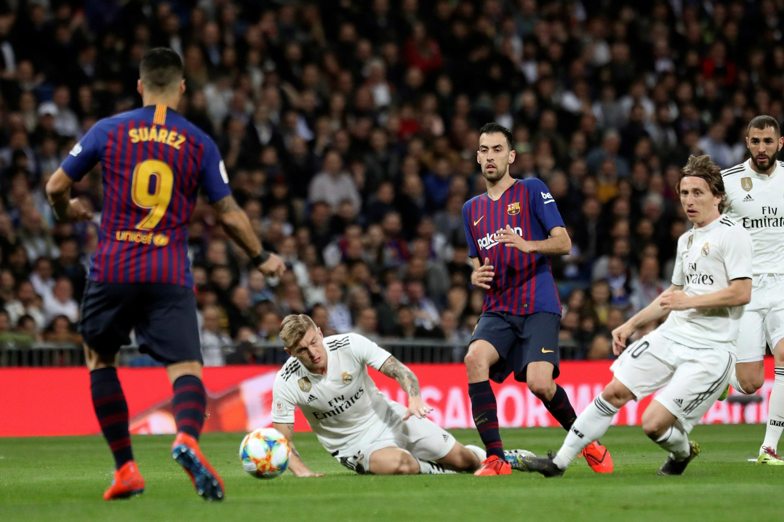 La vuelta del Real Madrid-FC Barcelona, en imágenes