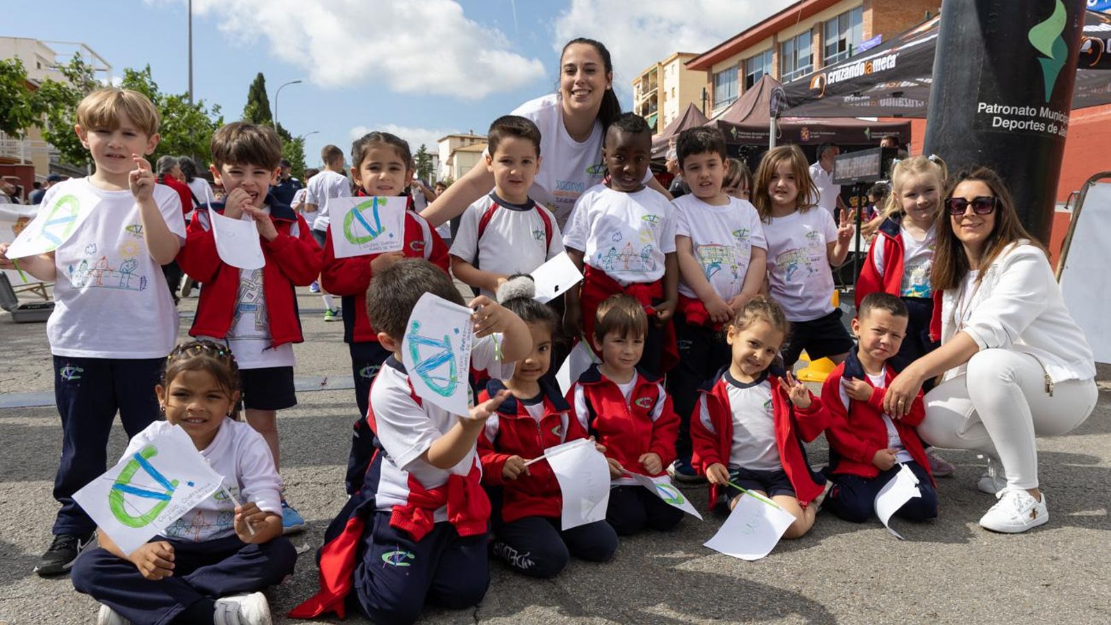 La carrera escolar de “La Gloria” que aúna inclusión y solidaridad, en imágenes