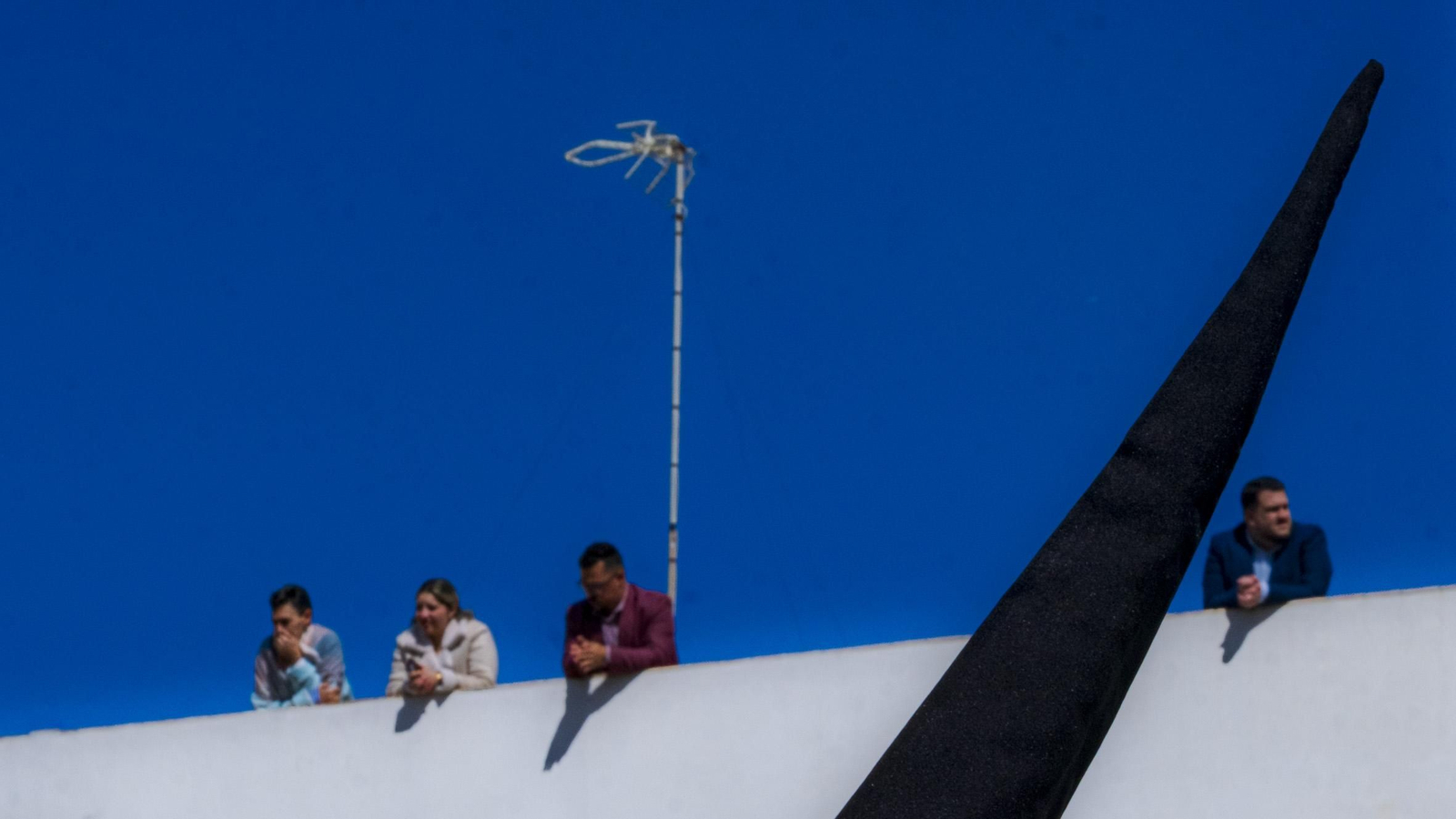 Imágenes de la salida de Sanidad en la Semana Santa de Cádiz 2025