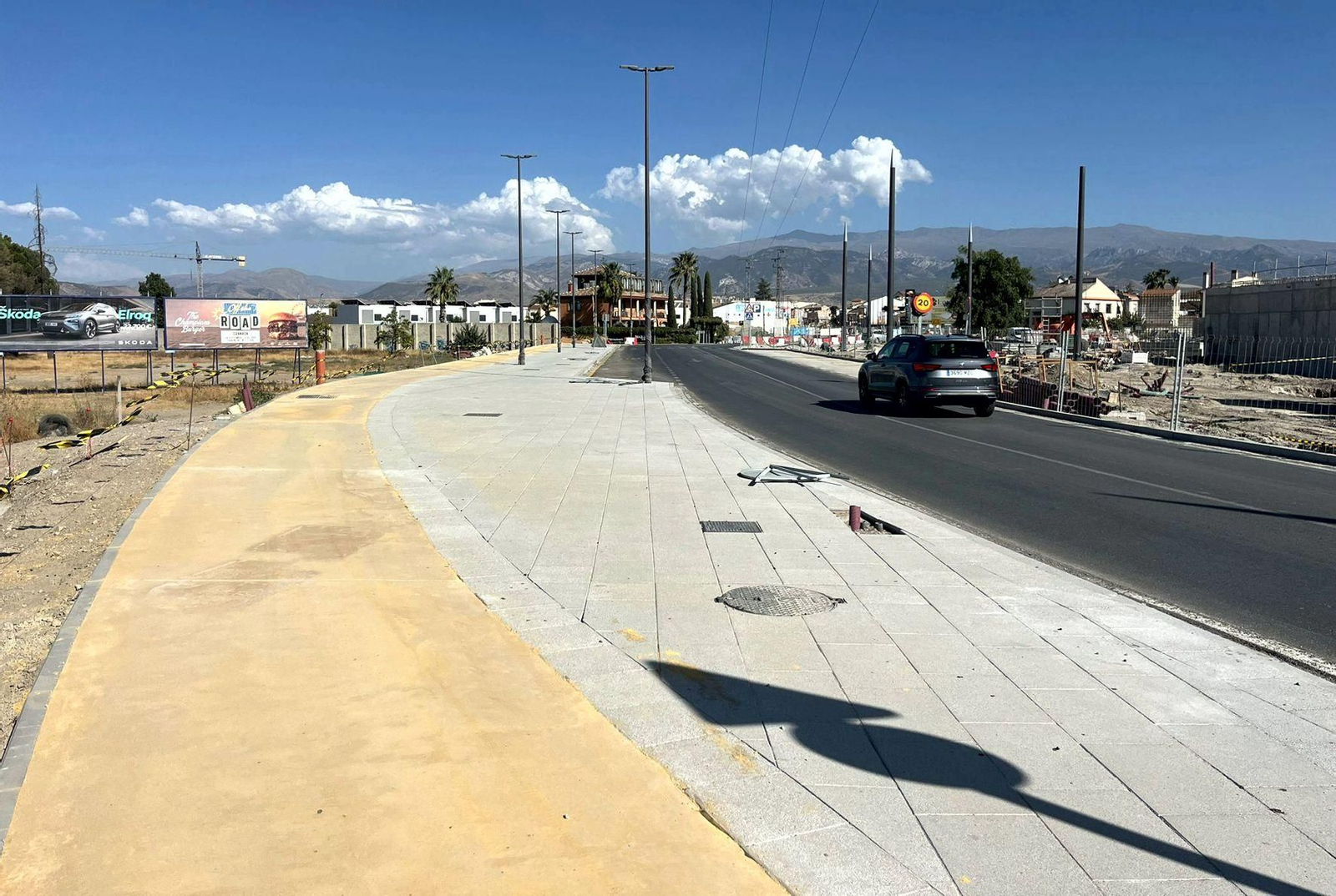 Obras de la vía ciclista.