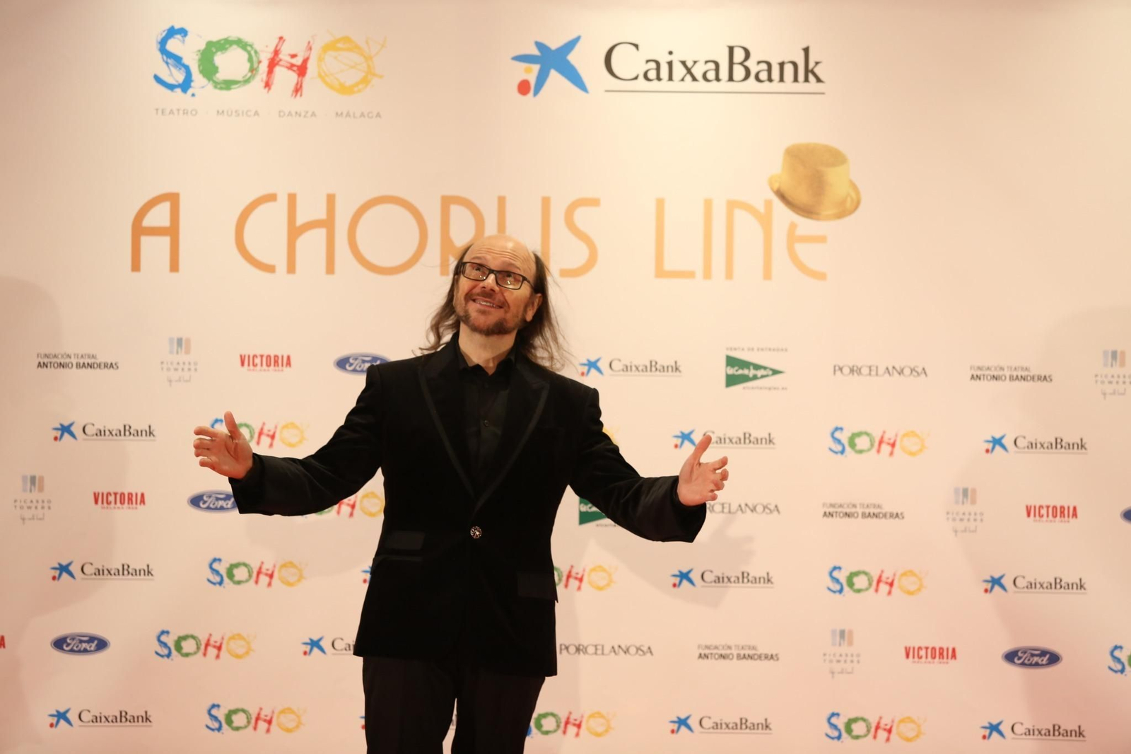 La alfombra roja de la inauguración del Teatro del Soho.