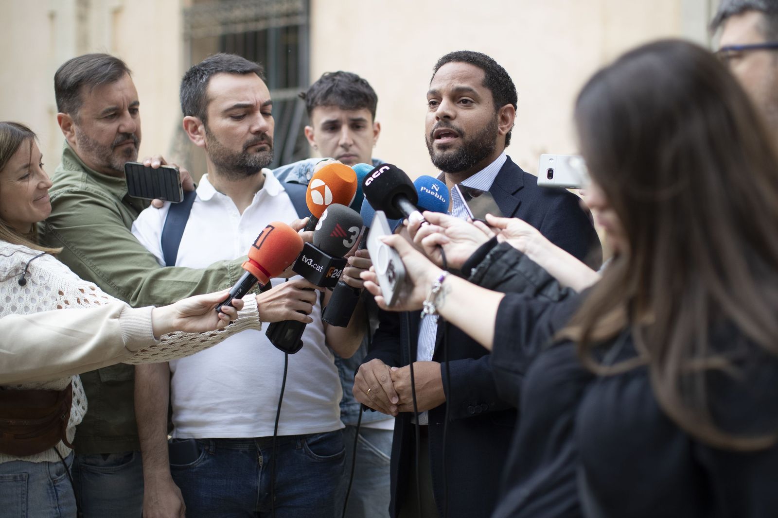 Las fotos de la jornada electoral en Cataluña