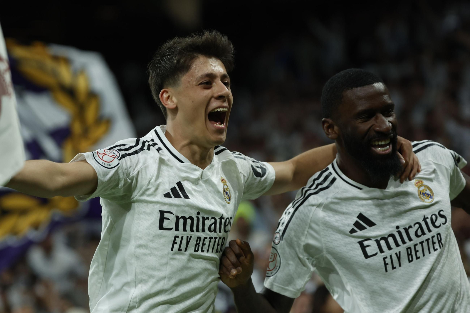 Las fotos del Real Madrid - Real Sociedad camino del Estadio de la Cartuja