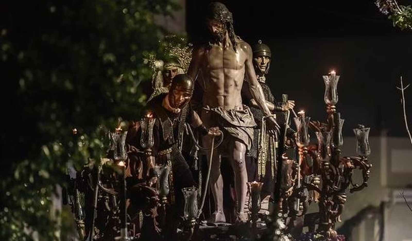 El paso del Señor de la Caridad