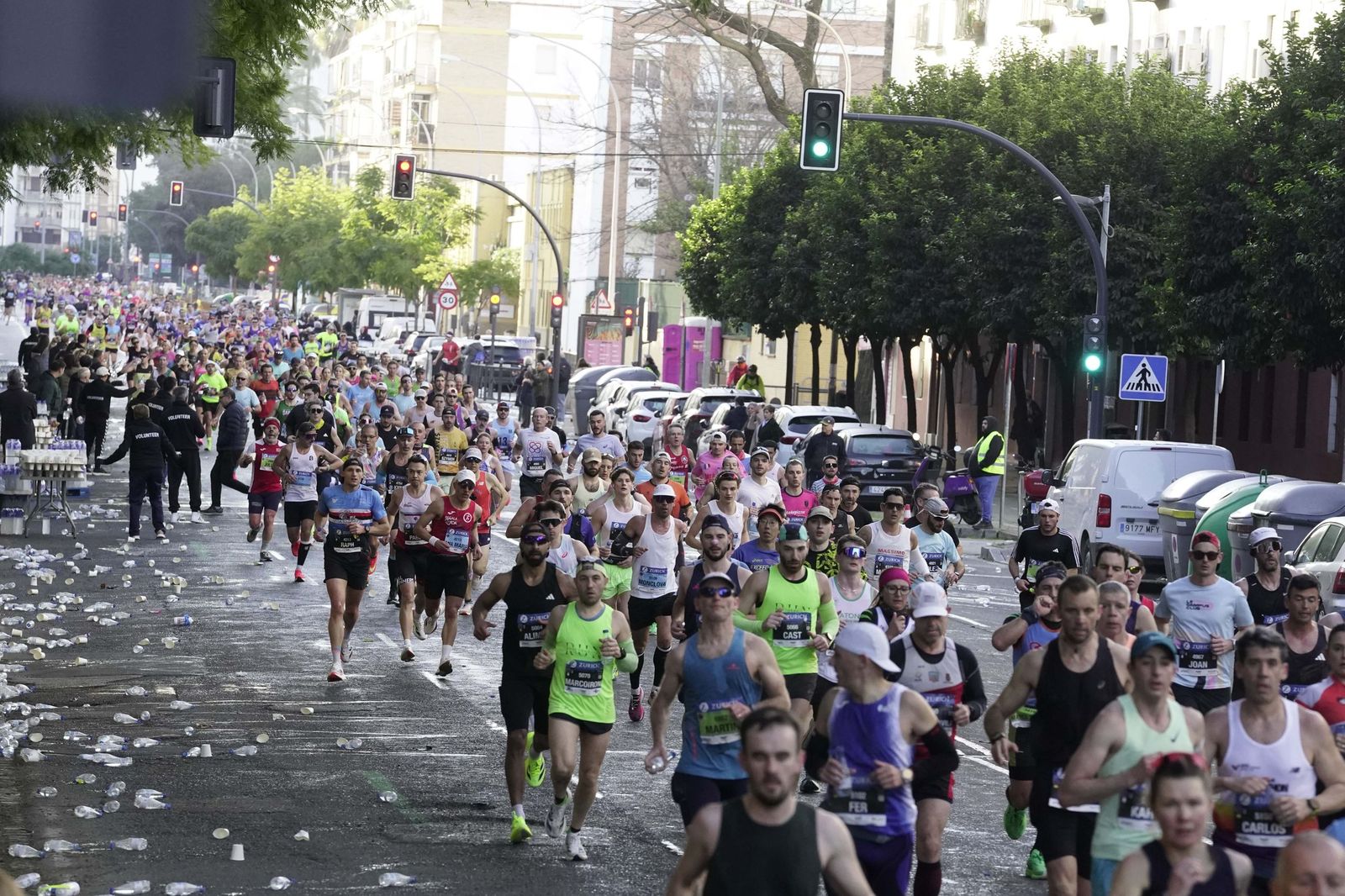 el Zurich Maratón de Sevilla 2026 por Lopez de Gomara, galería 1