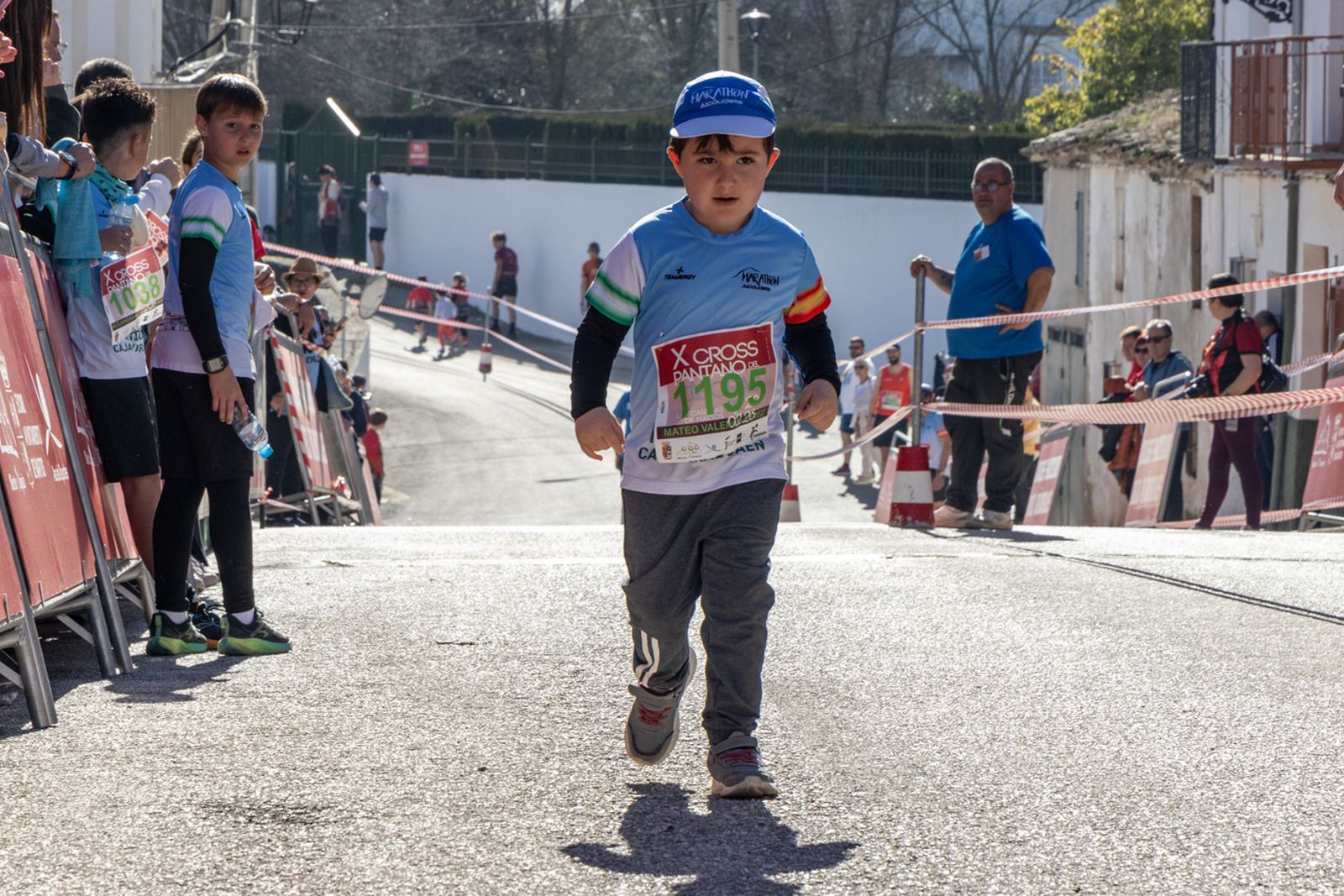 En imágenes: Atletas y aficionados vibran en el X Cross Pantano del Víboras (1)