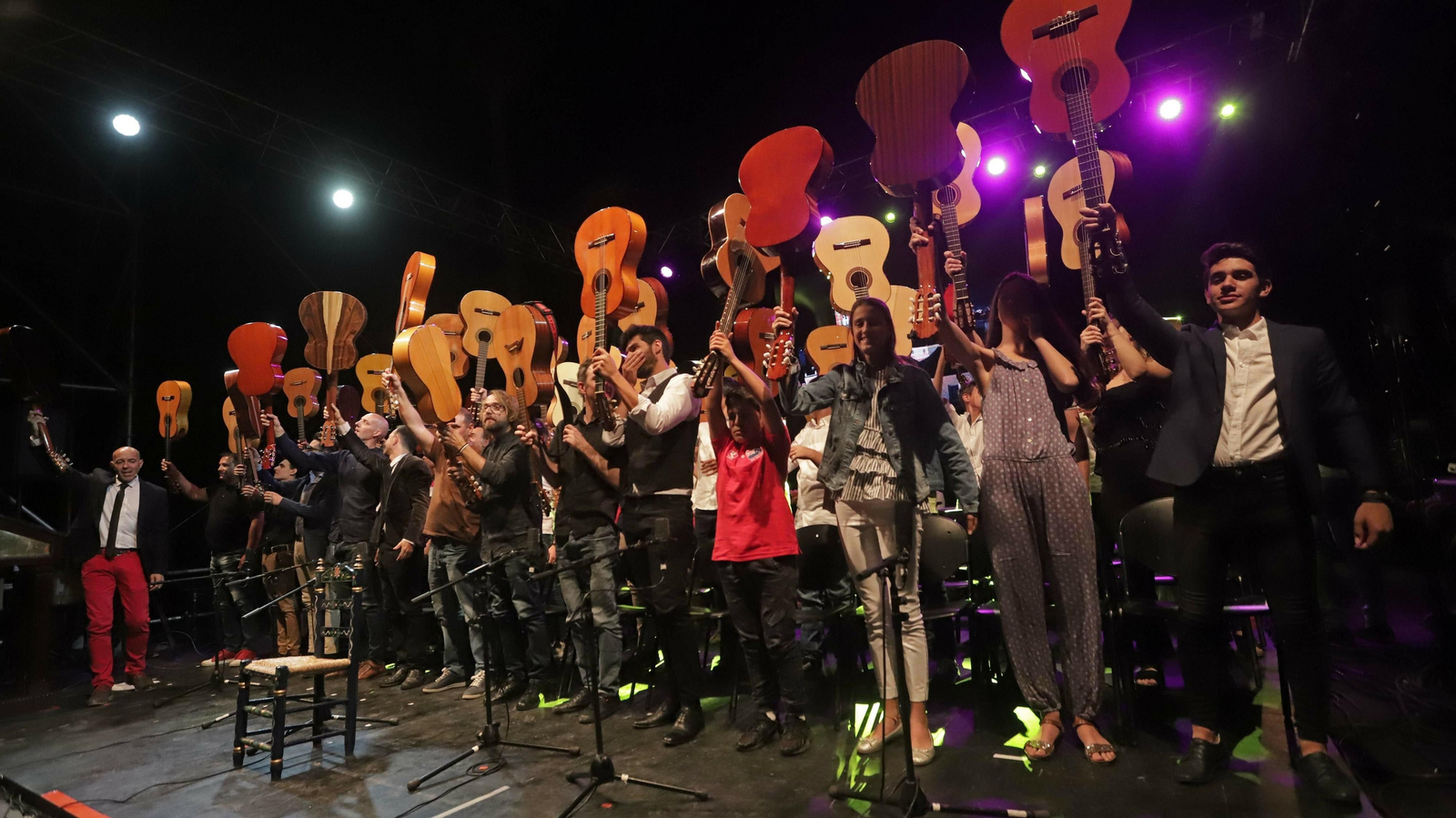 Las mejores fotos de la Coronación de las Reinas de la Feria Real de Algeciras 2019
