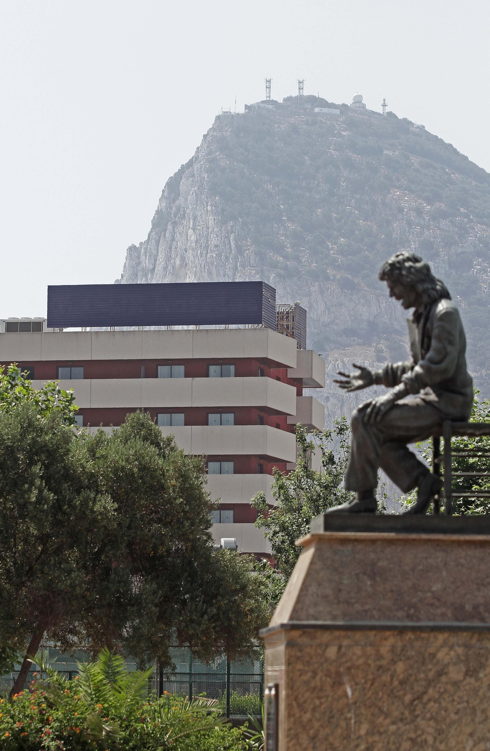 El hotel que posee Asur en La Línea, que desde el pasado verano es gestionado por la cadena Oh!Tels.