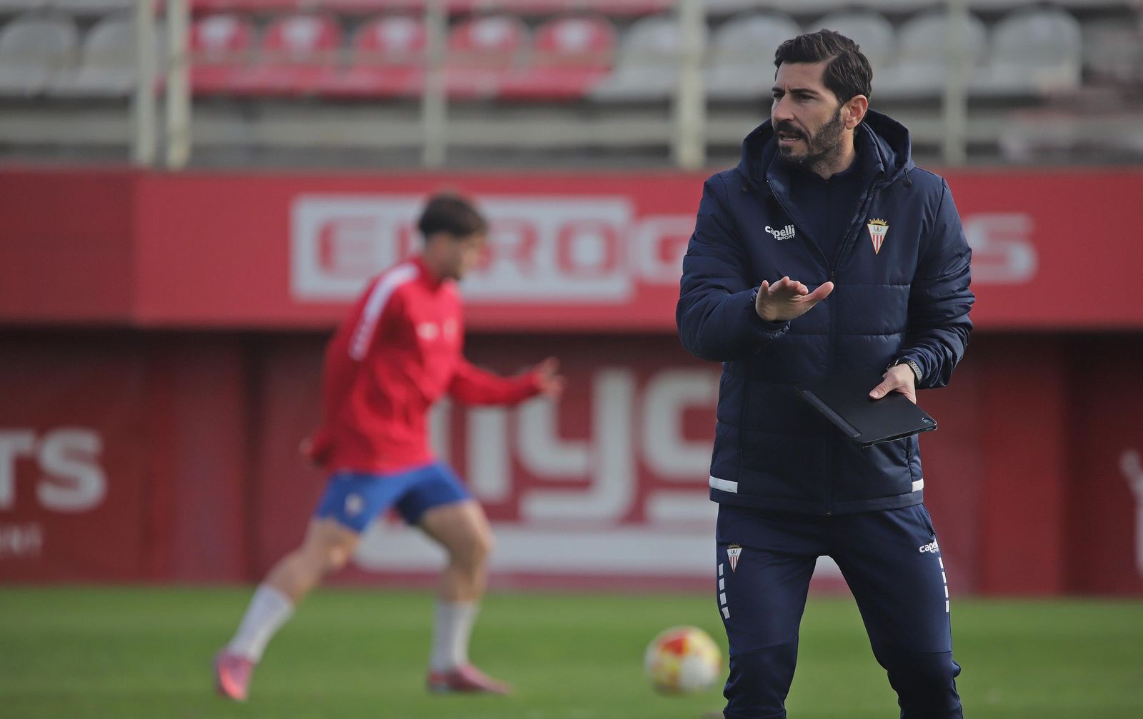 Fotos del Algeciras en su preparación para la visita al Real Murcia