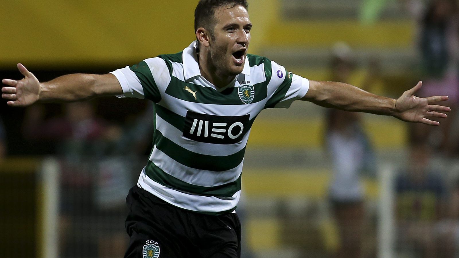 Diego Capel celebra un gol durante su etapa en el Sporting de Portugal.