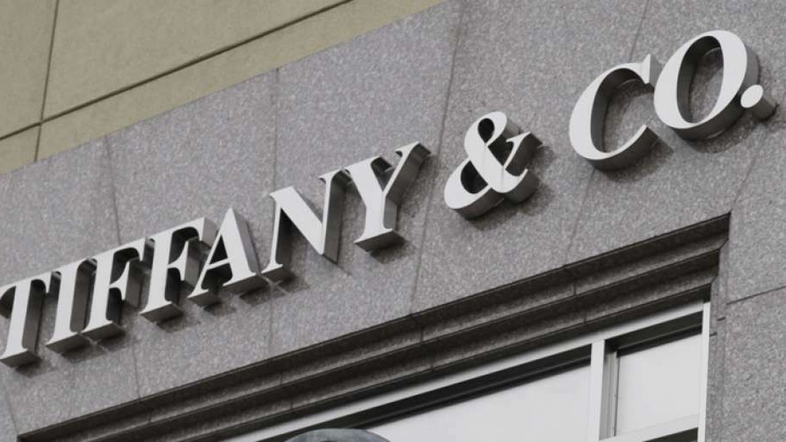 Fachada de una joyería de Tiffany.