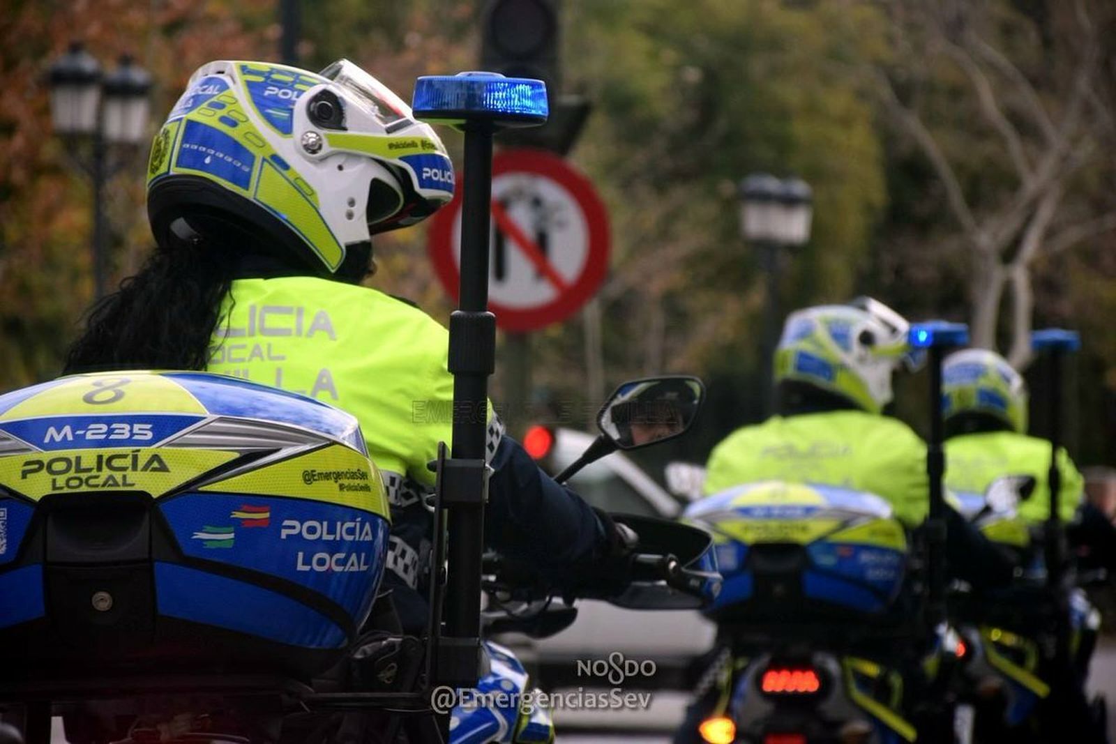 Policías de Sevilla de la unidad de motoristas.