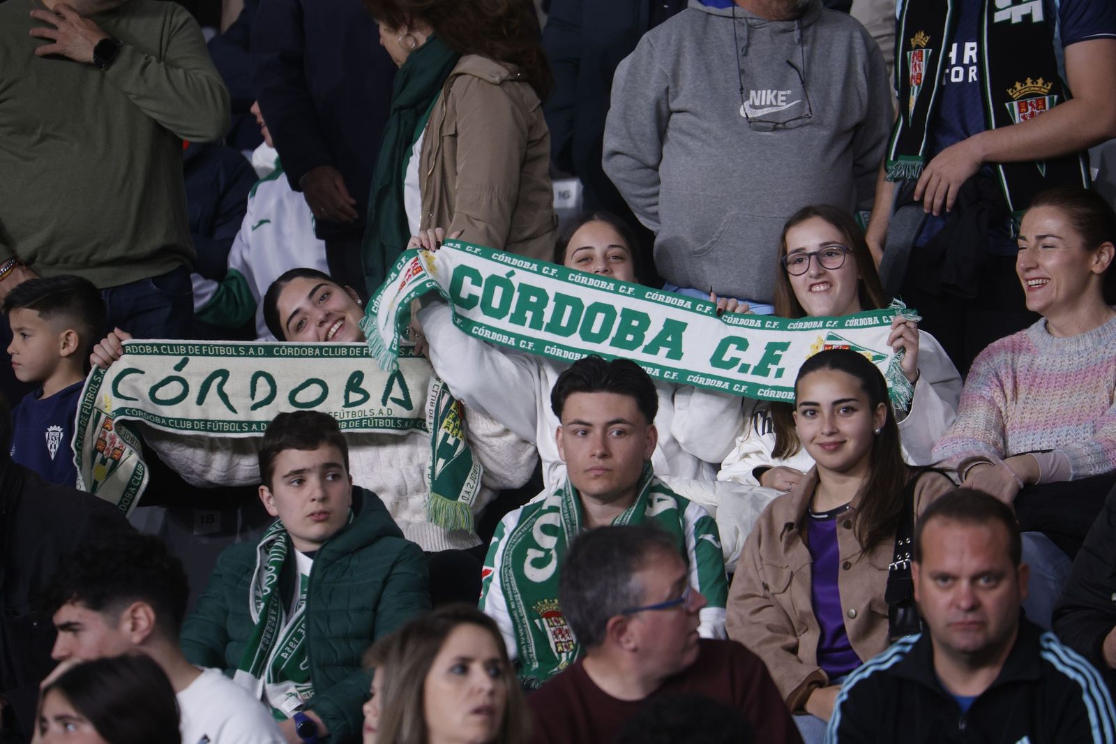Búscate en la galería de fotos del Córdoba CF-Andorra