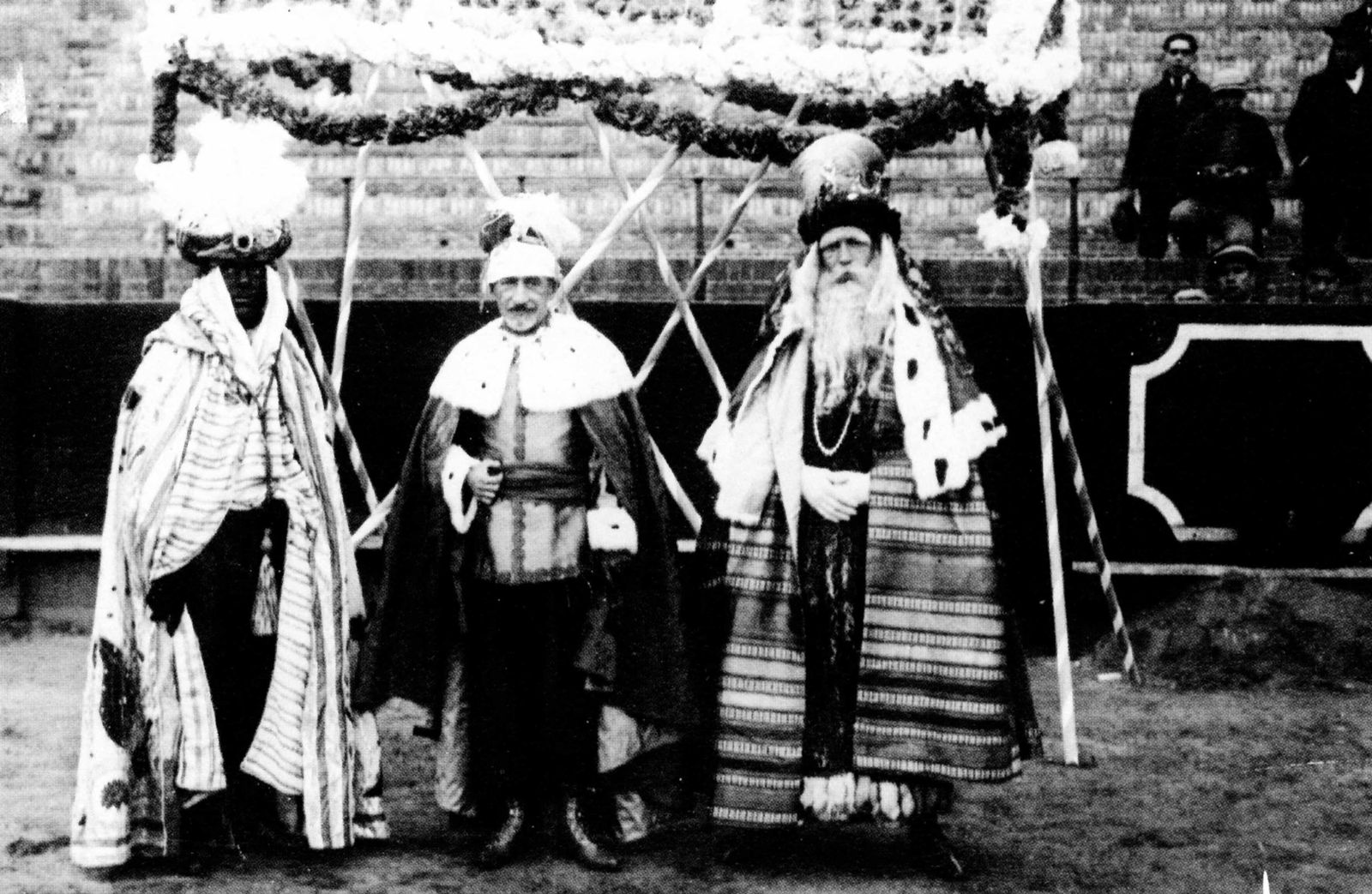 Jacinto Benavente, rey Gaspar en la Cabalgata de 1924.